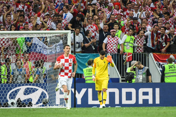 号球衣的球 号球衣的球