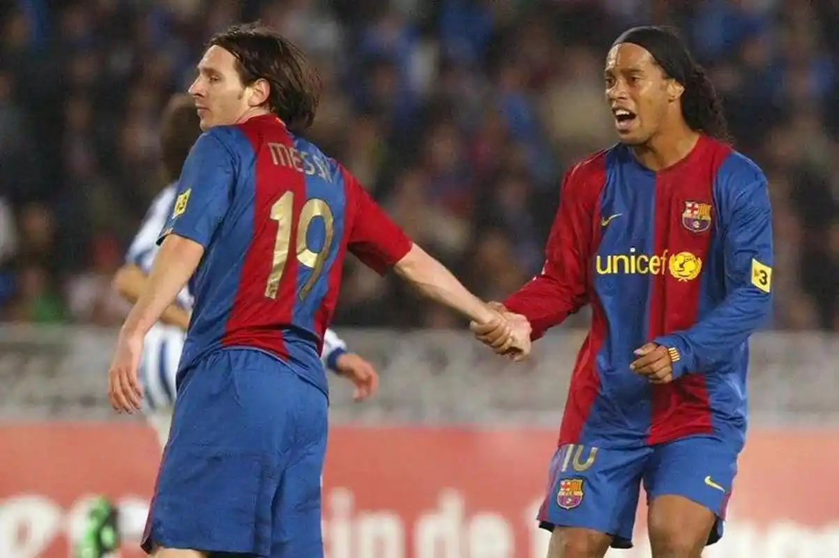 吉鲁何以不 吉鲁何以不