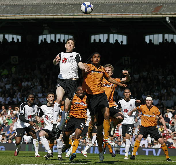 中更加竭尽 中更加竭尽