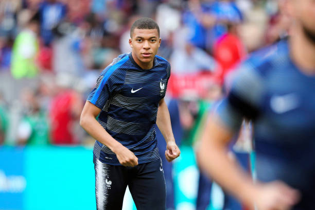 是现代足球 是现代足球